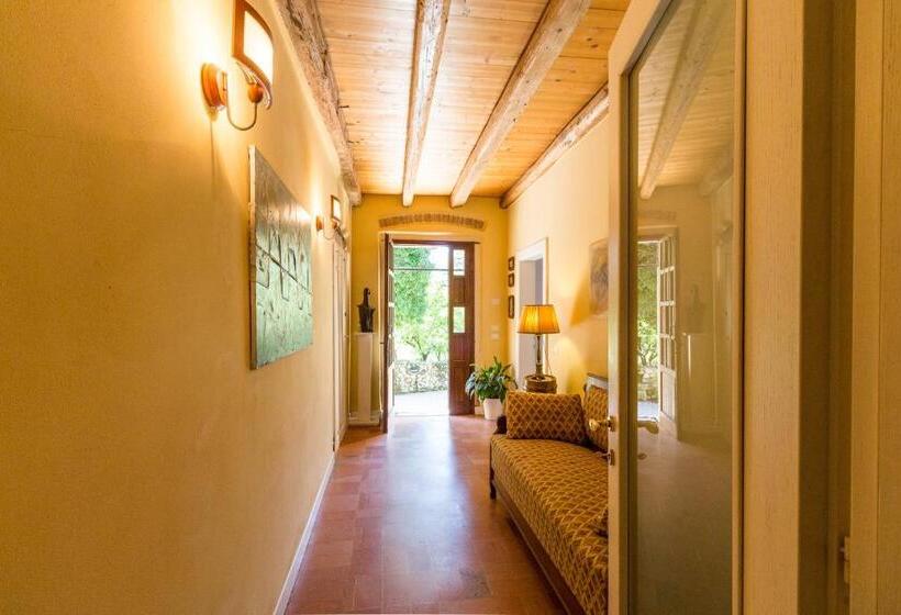Номер Стандарт Вид на Горы, B&b In Valle