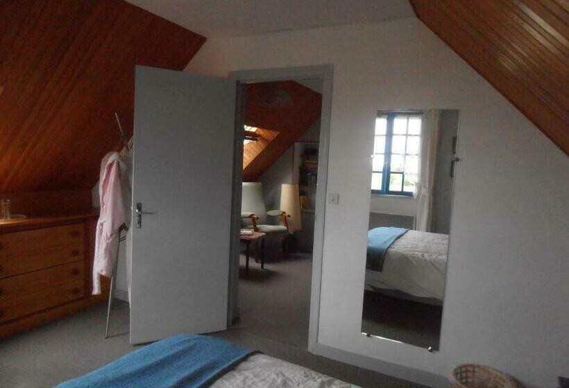 Номер Deluxe, La Clôture