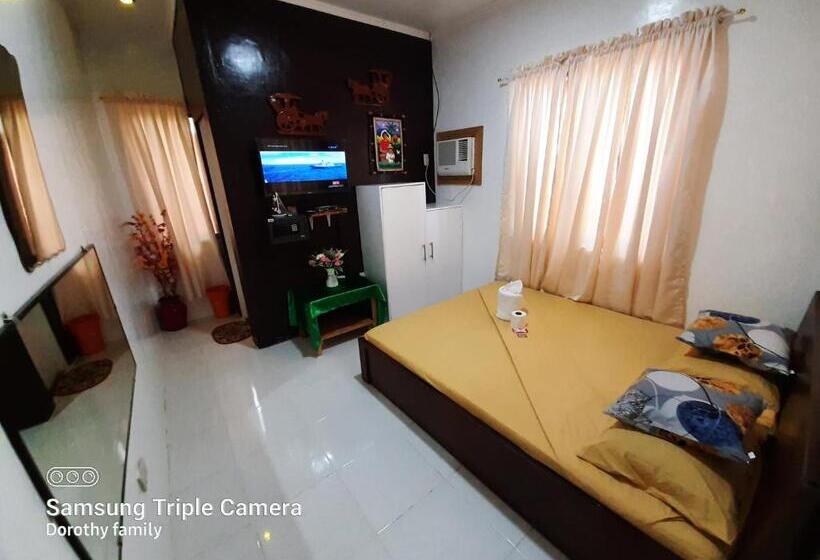 Номер Deluxe, Coco Grove Pension And Beach Resort