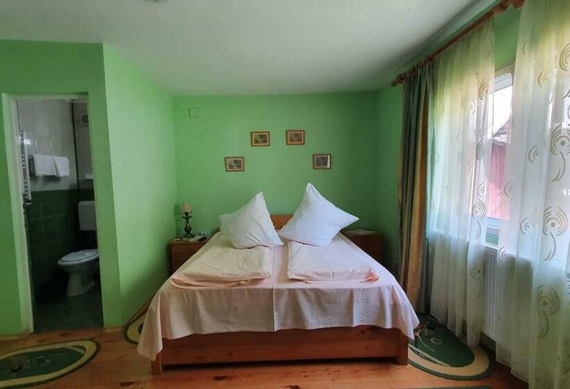 Номер Стандарт Вид на Горы, Casa Petruta Dambovicioara