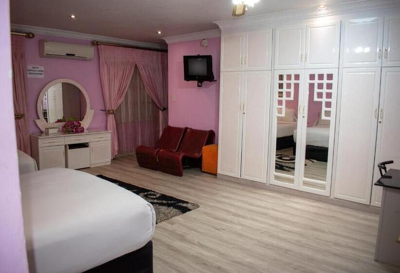 غرفة سوبيريور عائلية, Lenasia Guest Lodge