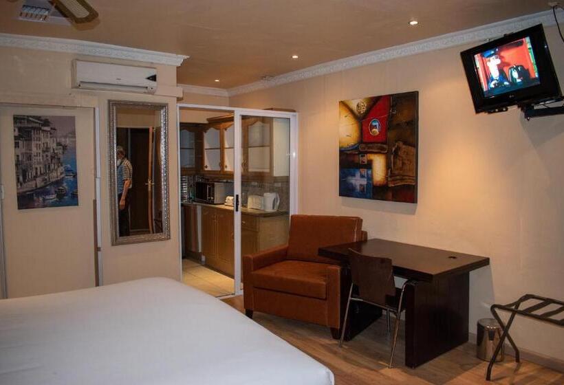 غرفة ديلوكس سرير كينج, Lenasia Guest Lodge