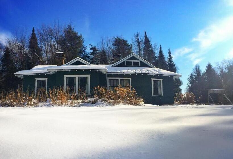 Хижина, White Pine Camp