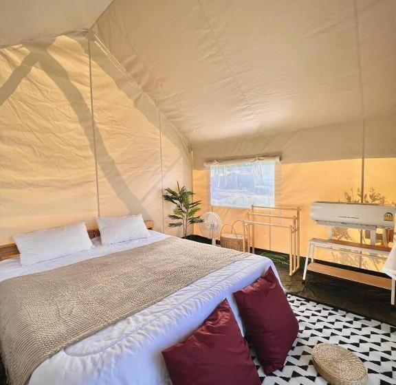 Люкс с Террасой, Sol Glamping At Khao Yai