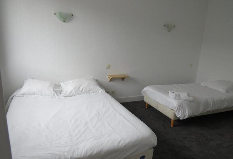 Номер Стандарт Трехместный, Hôtel De La Grange