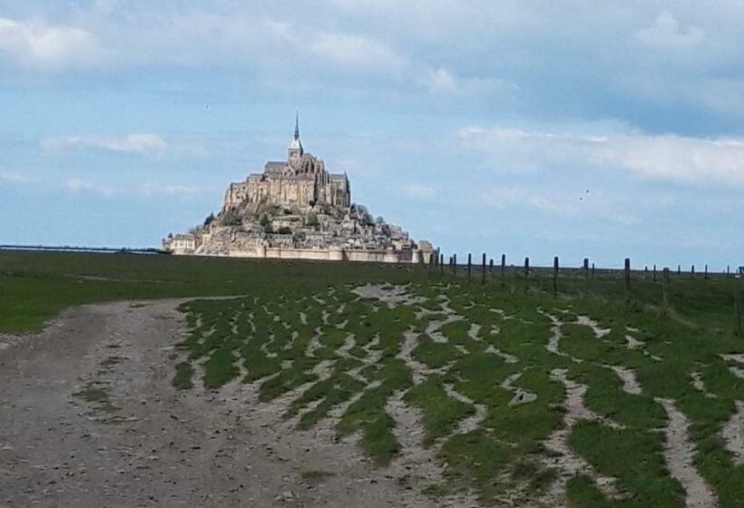 Номер Стандарт, Le Petit Bois Normand