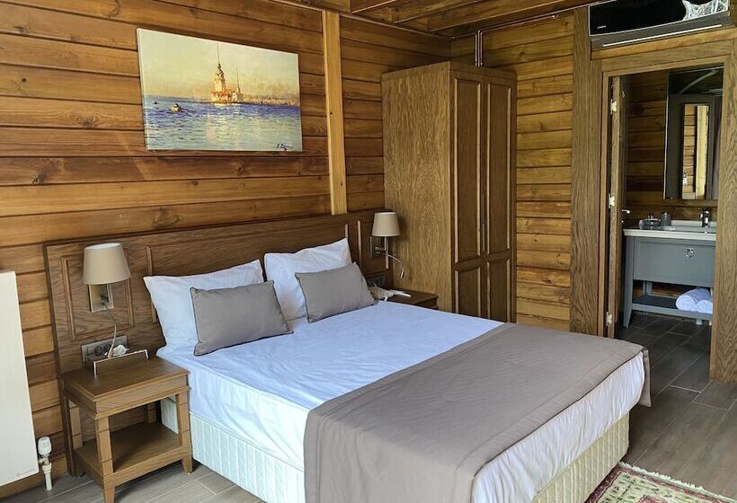豪华洋房, Triada Hotel Buyukada