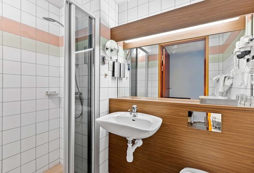 Семейный Номер, Best Western Hotel Statt Katrineholm