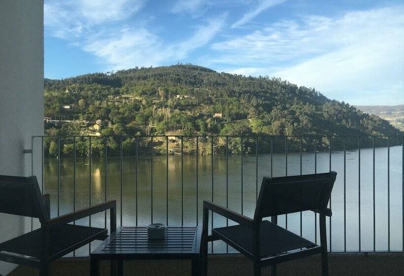Люкс Вид на Реку, Douro Royal Valley Hotel & Spa