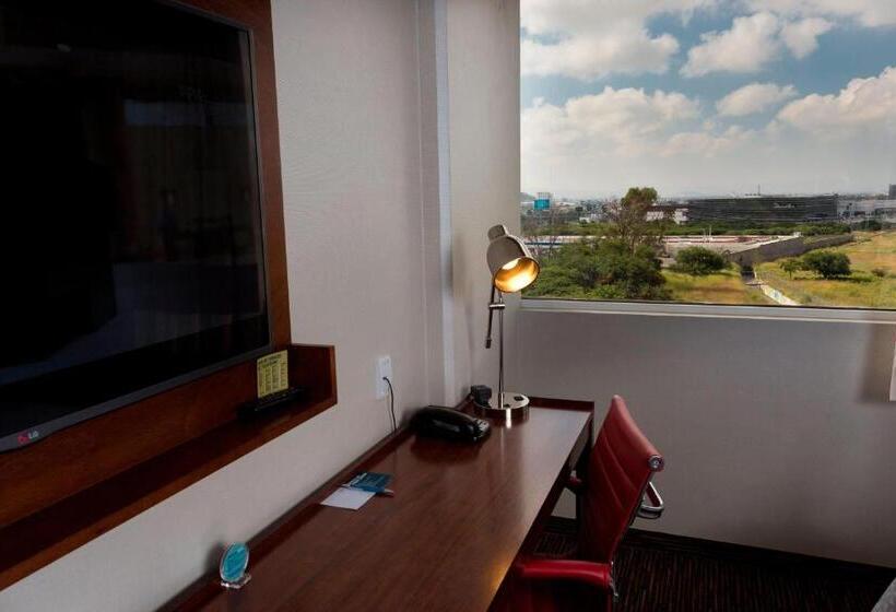 シングルデラックスルーム, Four Points By Sheraton Queretaro Norte