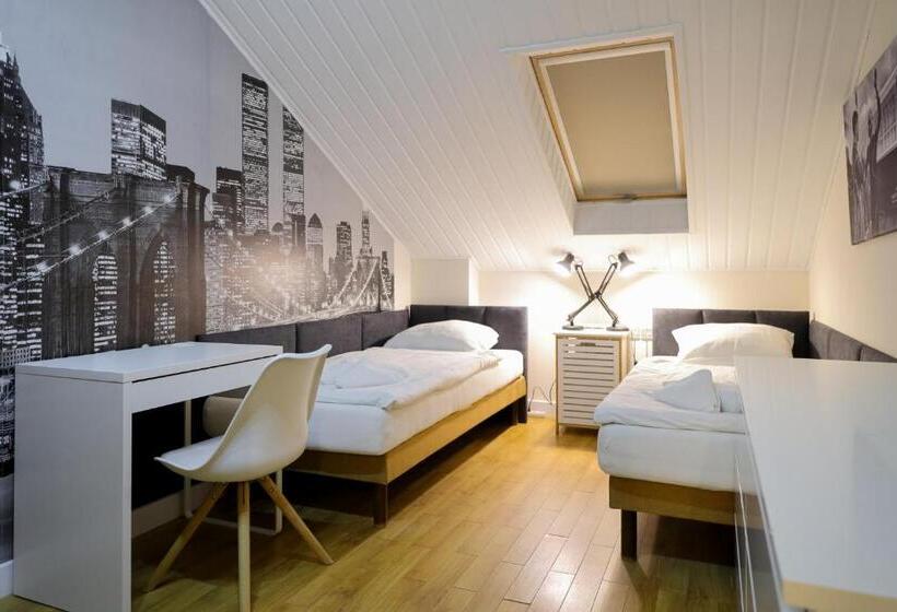 Номер Deluxe, Dworek Różany Hotel & Restauracja