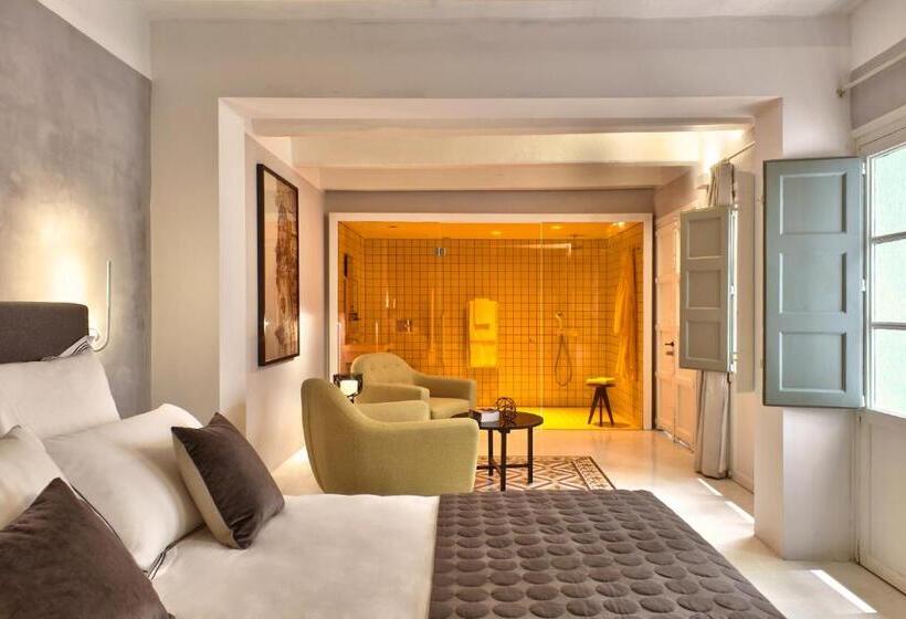 سوییت لوکس, Casa Ellul   Small Luxury Hotels Of The World