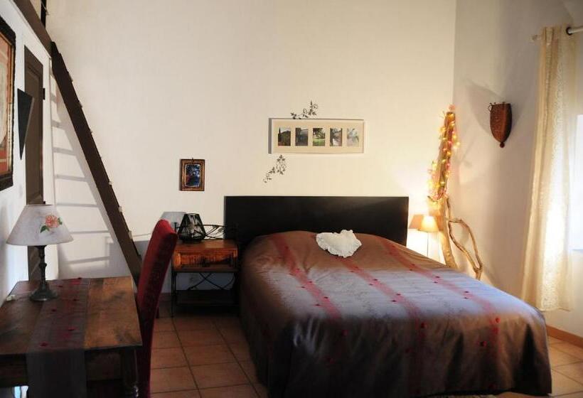 Номер Стандарт, Orangerie De Cardet   Maison D Hôtes   B&b