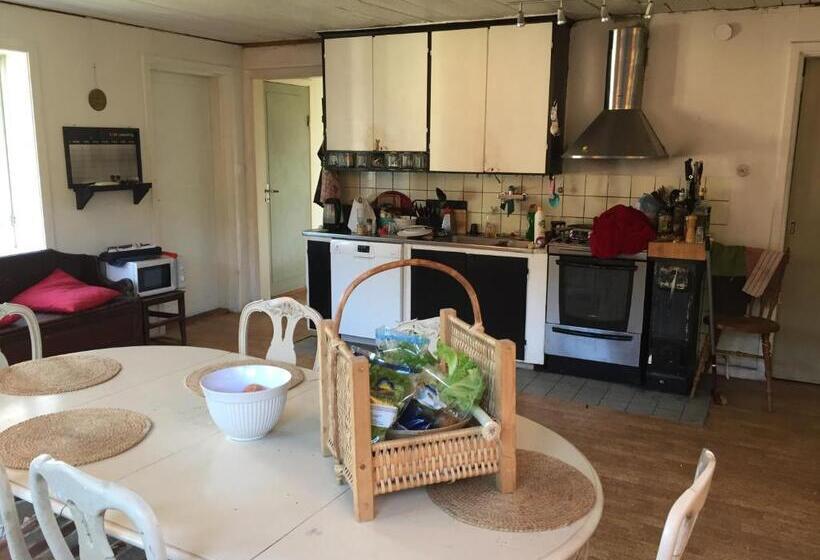 Номер Стандарт, Charming House On Large Property On Vato