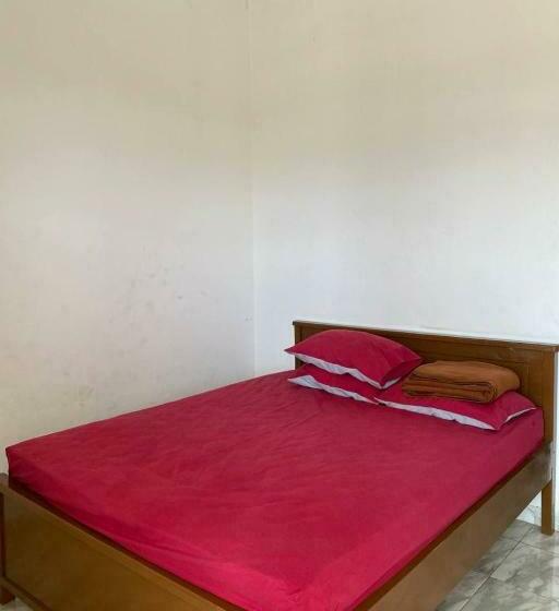 Номер Стандарт, Oyo 90960 Putih Salju Homestay Syariah