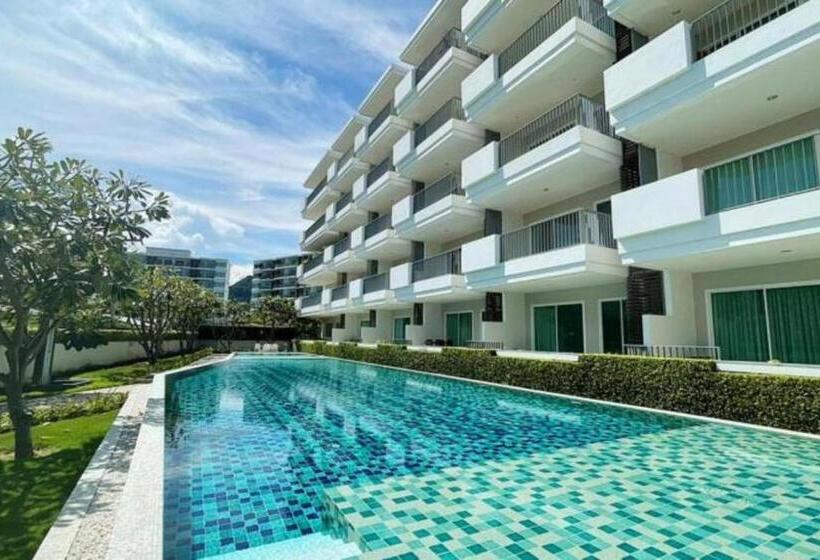 Triple Room Sea View, The Sea Condominium Seaview