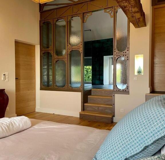 Номер Superior Кровать Кинг, Le Petit Caviste   Chambres D Hôtes & Suites