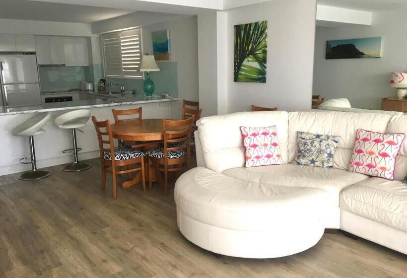 Апартаменты 2 Спальни Вид на Море, Hillhaven Holiday Apartments