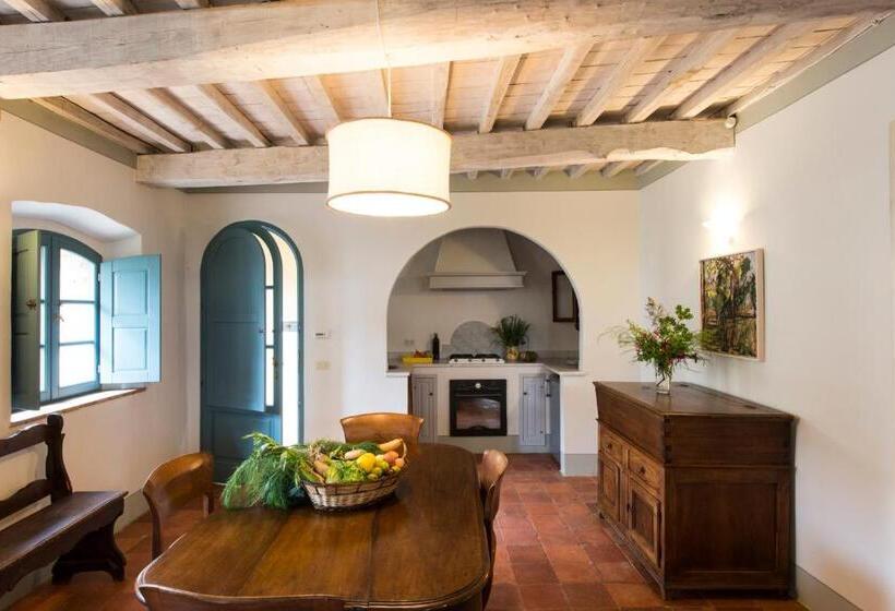 Апартаменты 1 Спальня с Террасой, Borgo Pignano Tuscany