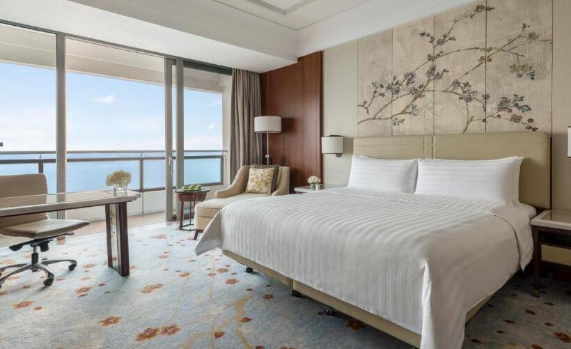 Номер Deluxe Кровать Кинг, Shangrila Qinhuangdao
