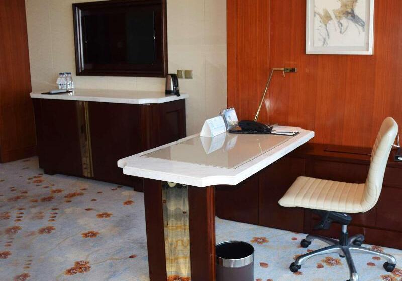 Номер Deluxe Вид на Море, Shangrila Qinhuangdao