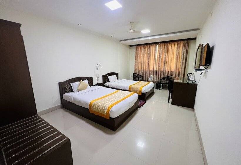 اتاق لوکس, Bodhgaya Regency
