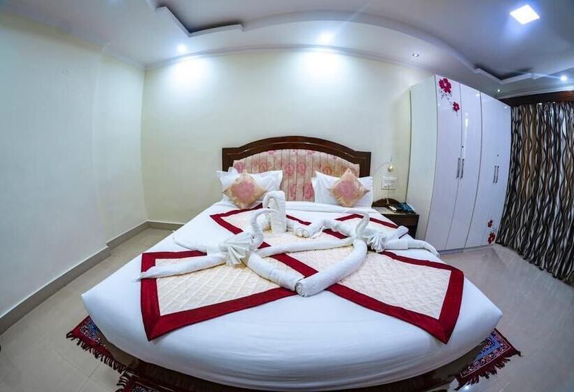 سوییت لوکس, Bodhgaya Regency