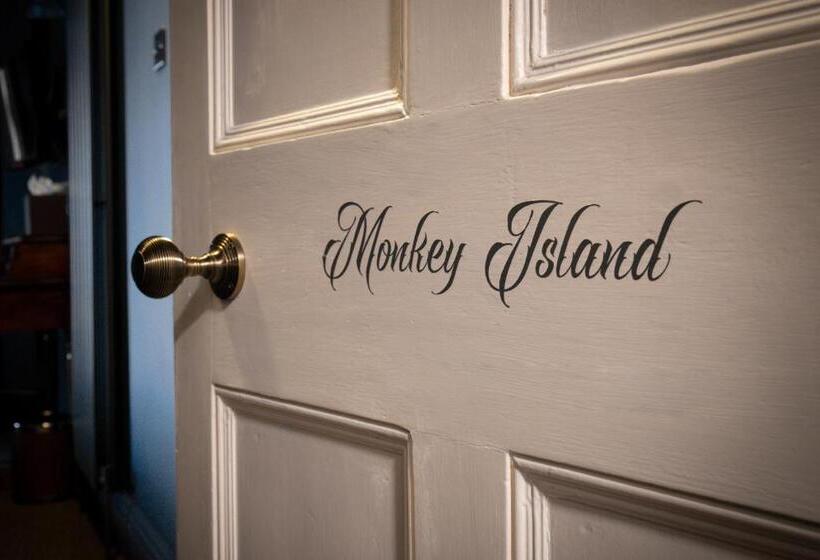 キングサイズベッドのスタンダードルーム, The Bath