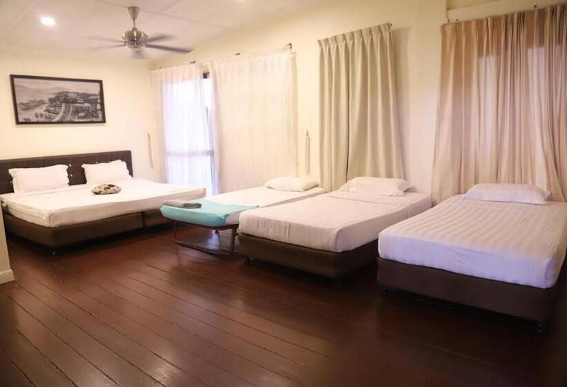Семейный Номер, Kasih Sayang Hill Resort