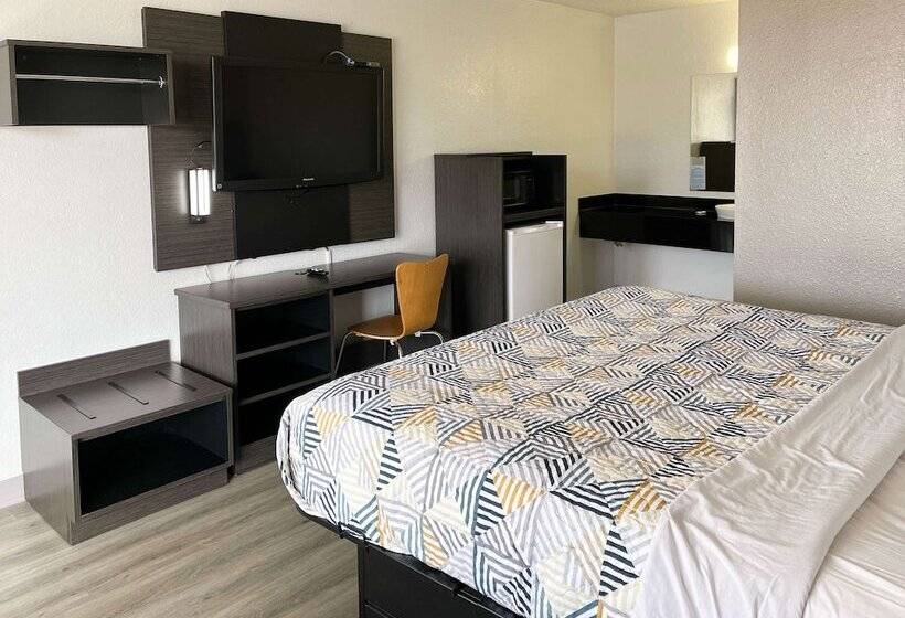 Номер Deluxe, Motel 6 Baton Rouge Southeast
