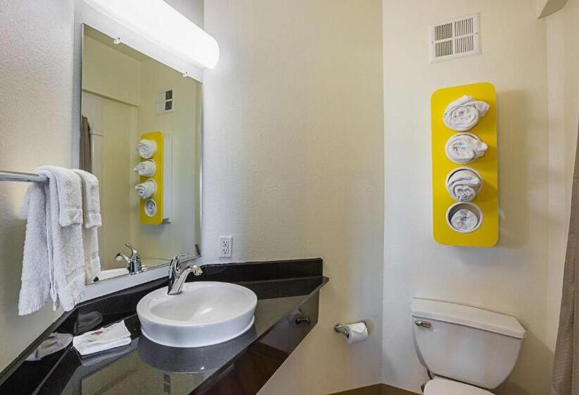 Номер Deluxe, Motel 6grand Island, Ne