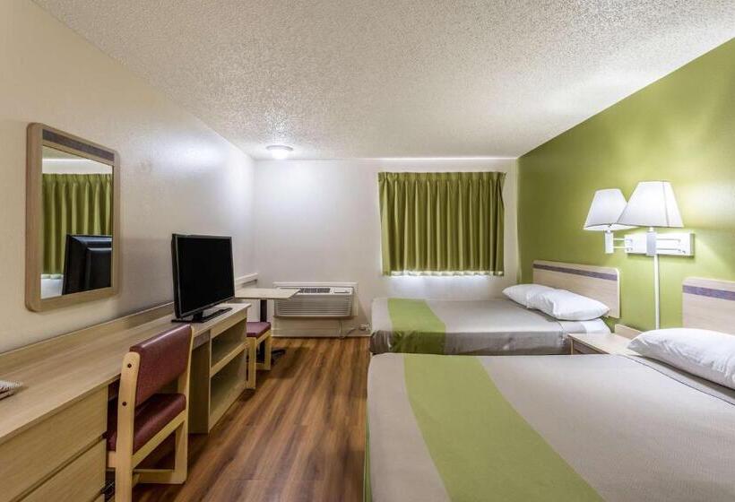 Номер Стандарт, Motel 6great Falls, Mt