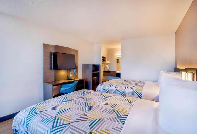 디럭스 4인 룸, Motel 6vallejo, Ca  Six Flags West