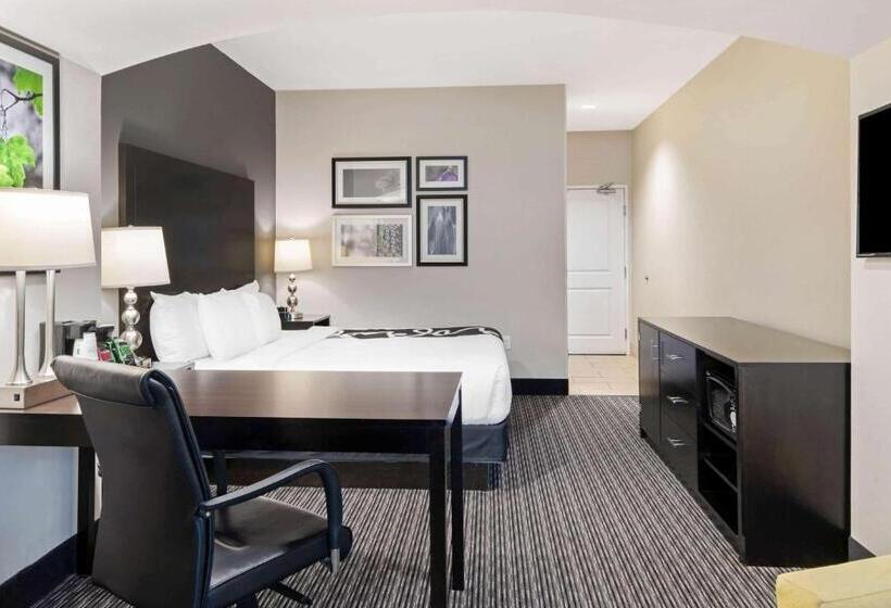 带大床的行政房间, La Quinta By Wyndham Rockport   Fulton