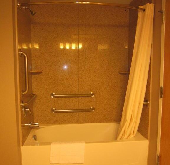 스탠다드 룸 더블 침대 2개, Red Carpet Inn And Suites Monmouth Junction