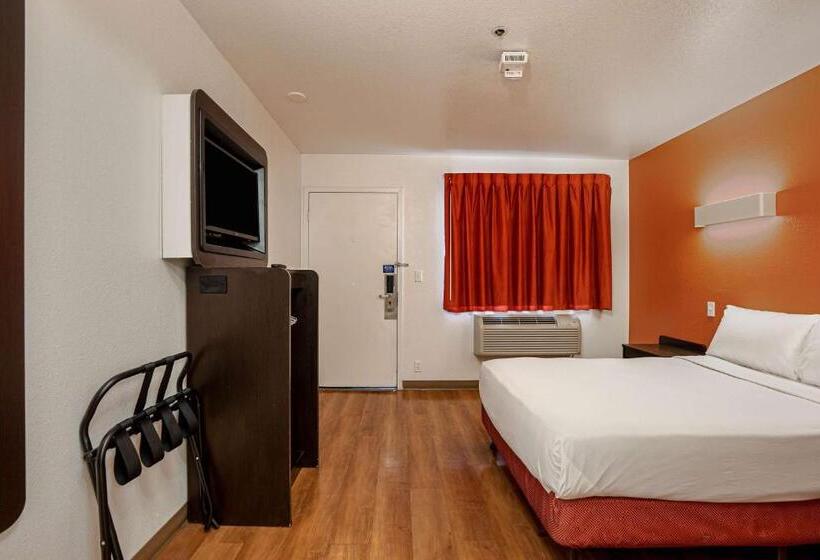 Номер Стандарт, Motel 6temecula, Ca  Historic Old Town