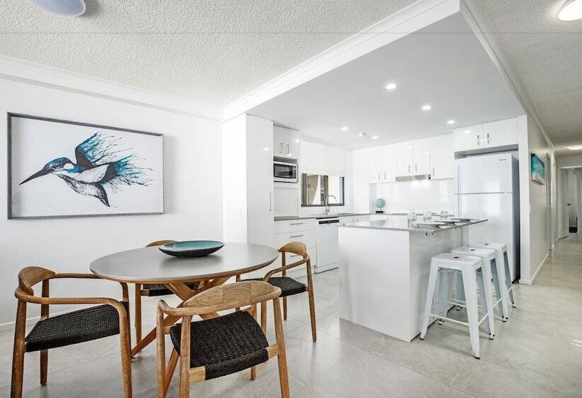 Апартаменты Superior 3 Спальни, Pacific Beach Resort