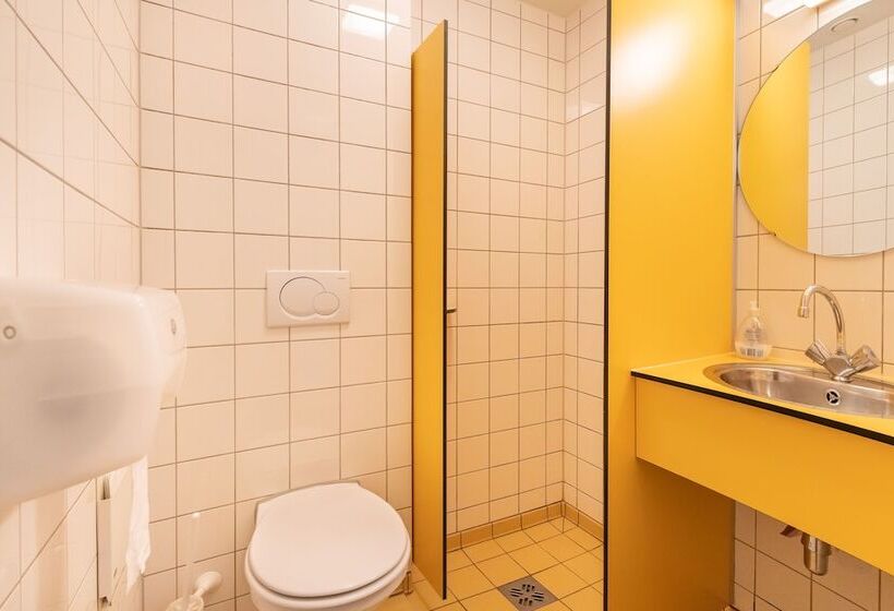 스탠다드 룸 2층 침대, Stayokay Hostel Apeldoorn
