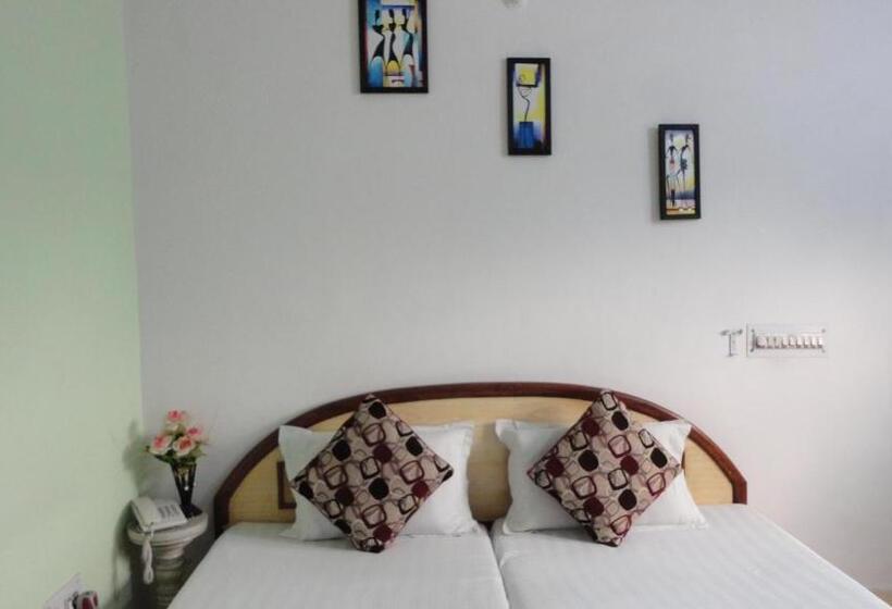 Номер Deluxe, Swarajya Palace