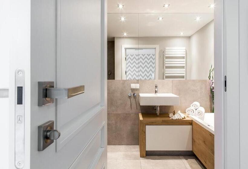 Апартаменты 1 Спальня Нижний Этаж, Lapwing Residence Sopot