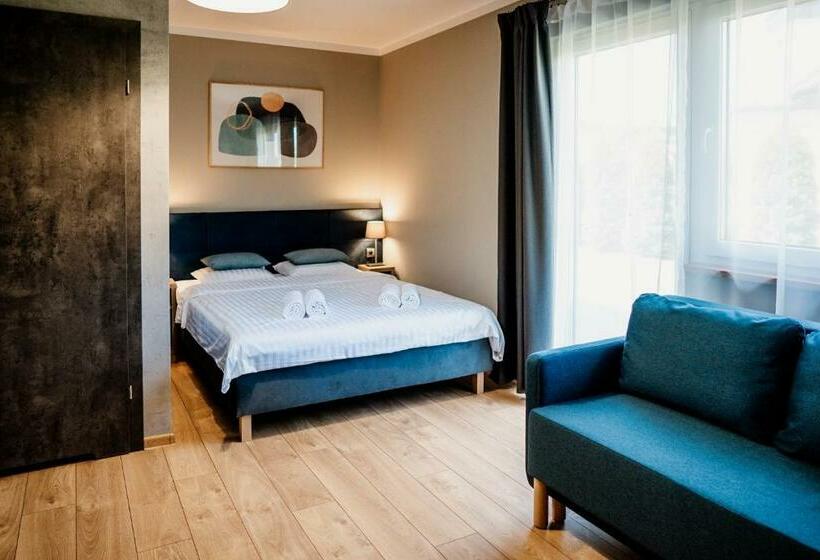 Четырехместный Номер Стандарт, Róża Rooms