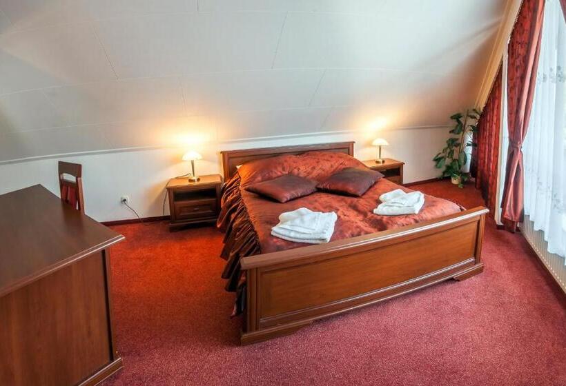 Suite, Jaskółka