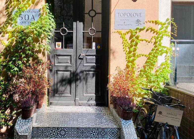 غرفة قياسية مزوَّدة بشُرفة, Topolove Rooms & Apartments