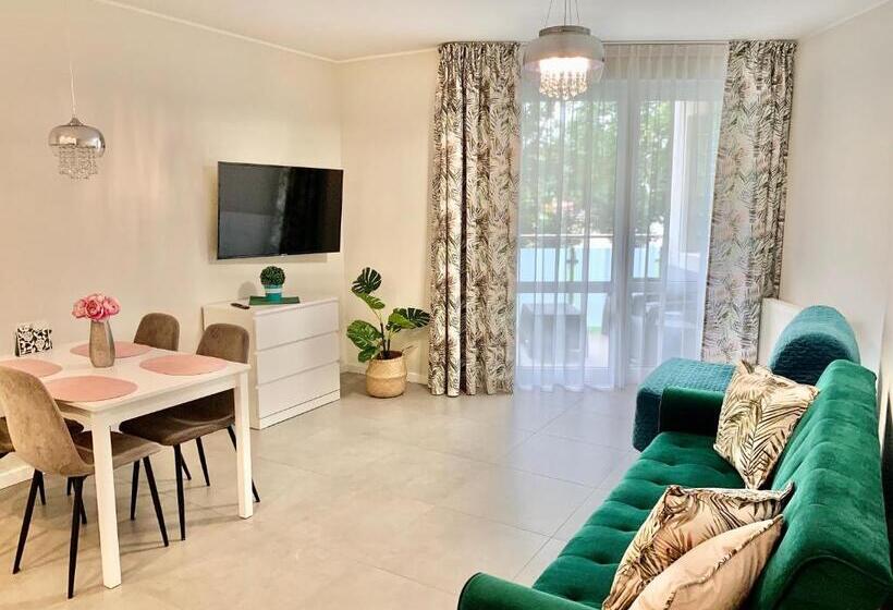 Апартаменты 1 Спальня Нижний Этаж, Apartament Jantarowe Zacisze Green