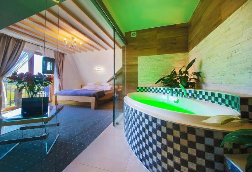 Номер Deluxe с Гидромассажем, Eco Villa Grand Karpatia Ski&spa
