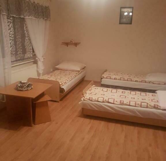 غرفة قياسية رباعية, Na Szlaku