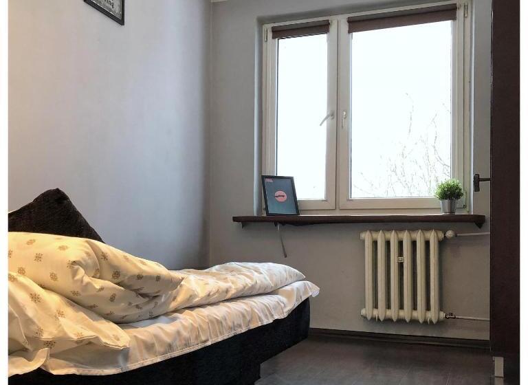 Номер Стандарт, Kwadrat B&b Jałowego