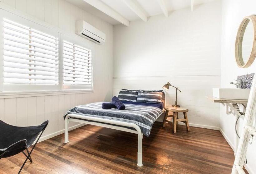 Ortak Banyolu Standart Oda, Wake Up! Byron Bay
