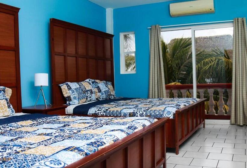 اتاق استاندارد با چشم‌انداز کوهستان, Sabas Beach Resort