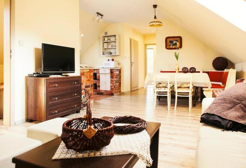Апартаменты 1 Спальня с Балконом, Bednarzówka